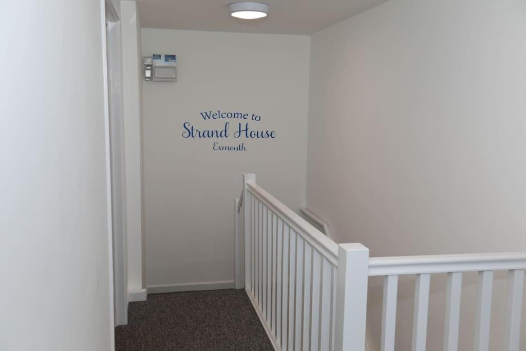 Exmouth - Apartment 1, Strand House - Modern 2 Bedroom Apartment, Perfect Location For Access To Beach & Town Centre - Sleeps 4 Guests - No Parking - Hosted By Rentmyhouse Exterior foto